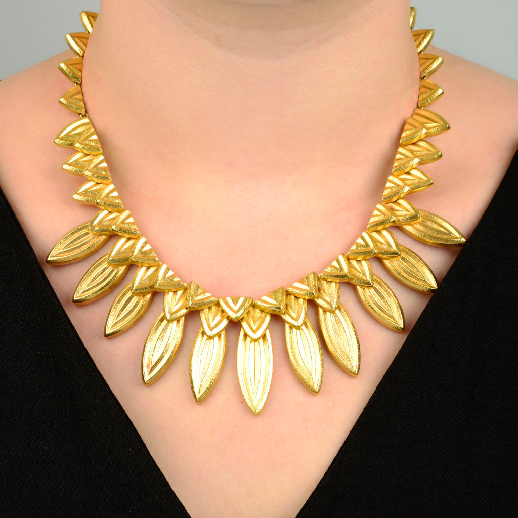 fringe necklace